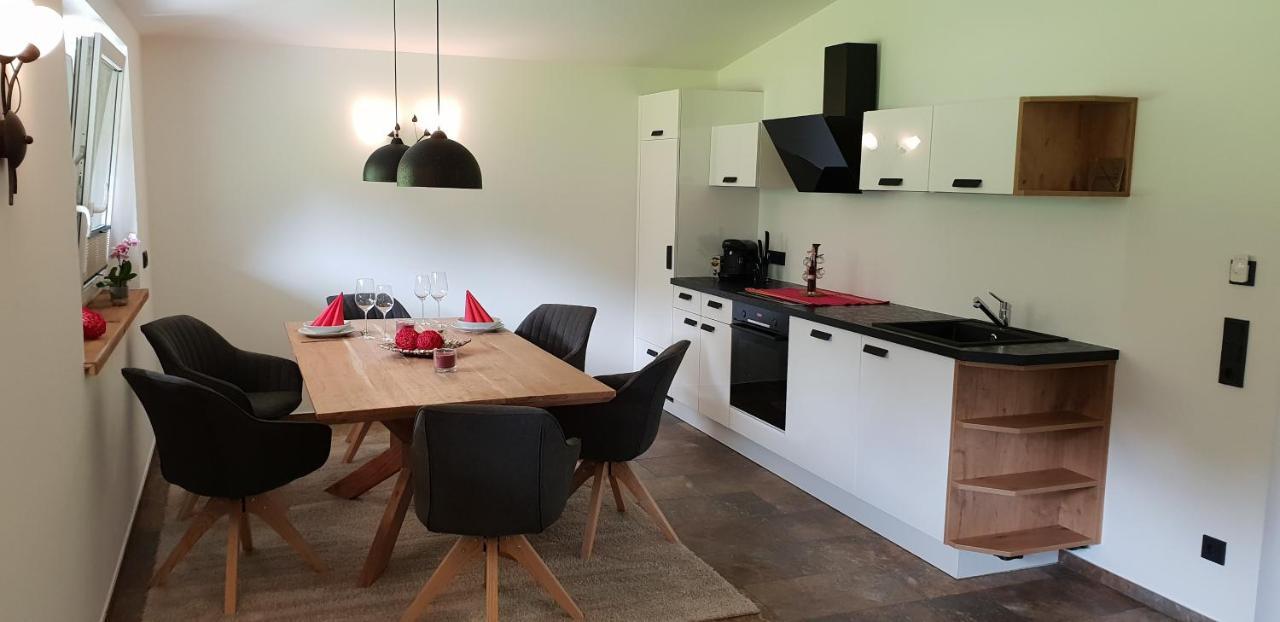 Apartment Melina Neukirchen am Grossvenediger Luaran gambar